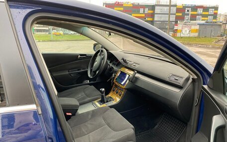 Volkswagen Passat B6, 2007 год, 790 000 рублей, 10 фотография