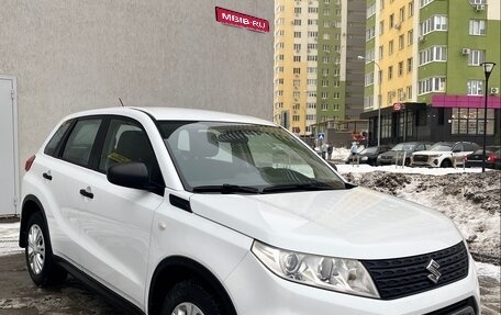 Suzuki Vitara II рестайлинг, 2015 год, 1 850 000 рублей, 1 фотография