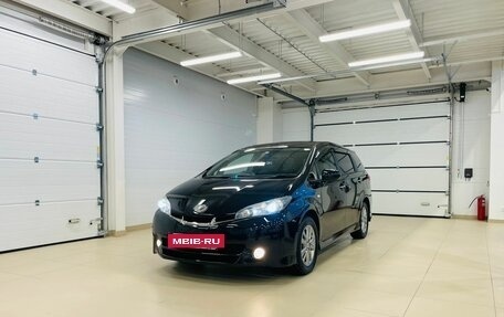 Toyota Wish II, 2012 год, 1 699 000 рублей, 2 фотография