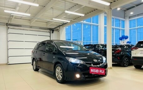 Toyota Wish II, 2012 год, 1 699 000 рублей, 8 фотография