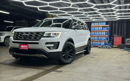 Ford Explorer VI, 2016 год, 2 800 000 рублей, 1 фотография