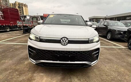 Volkswagen Tiguan, 2024 год, 6 150 000 рублей, 1 фотография