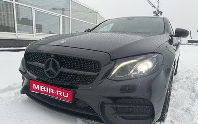 Mercedes-Benz E-Класс, 2018 год, 4 400 000 рублей, 1 фотография