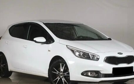 KIA cee'd III, 2013 год, 1 300 000 рублей, 2 фотография