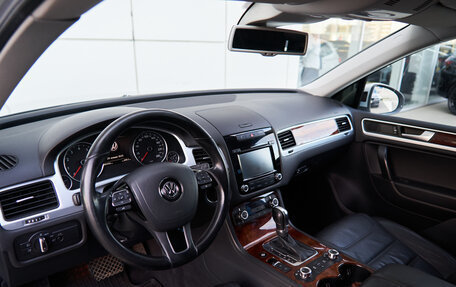 Volkswagen Touareg III, 2012 год, 2 050 000 рублей, 9 фотография