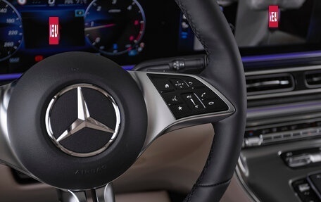 Mercedes-Benz V-Класс, 2024 год, 16 500 000 рублей, 20 фотография