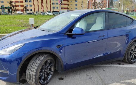 Tesla Model Y I, 2021 год, 4 775 000 рублей, 3 фотография