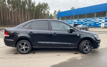 Volkswagen Polo VI (EU Market), 2017 год, 1 400 000 рублей, 8 фотография