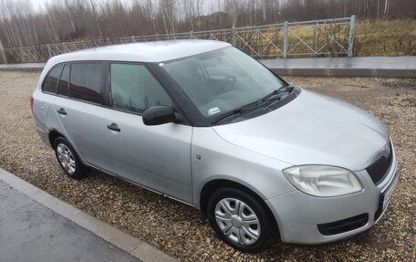 Skoda Fabia II, 2008 год, 360 000 рублей, 3 фотография