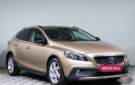 Volvo V40 Cross Country I, 2014 год, 1 175 300 рублей, 3 фотография