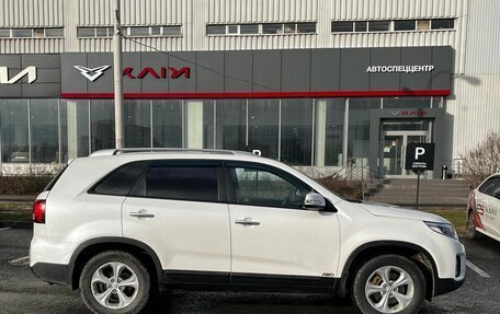 KIA Sorento II рестайлинг, 2017 год, 2 088 000 рублей, 3 фотография