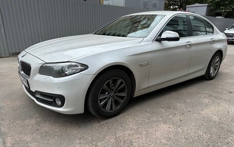 BMW 5 серия, 2016 год, 2 фотография