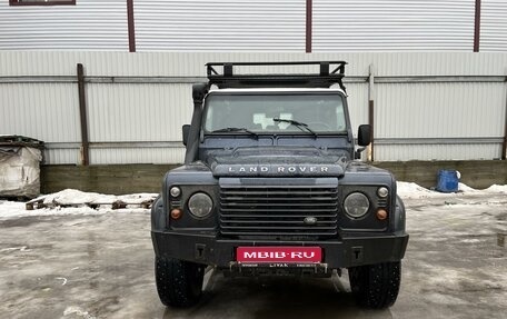 Land Rover Defender I, 2010 год, 2 400 000 рублей, 1 фотография