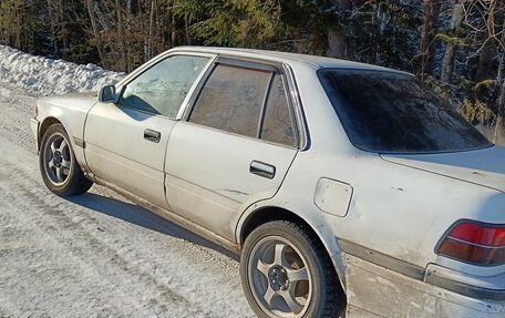 Toyota Corona VIII (T170), 1988 год, 115 000 рублей, 1 фотография