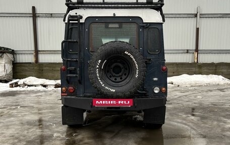 Land Rover Defender I, 2010 год, 2 400 000 рублей, 4 фотография