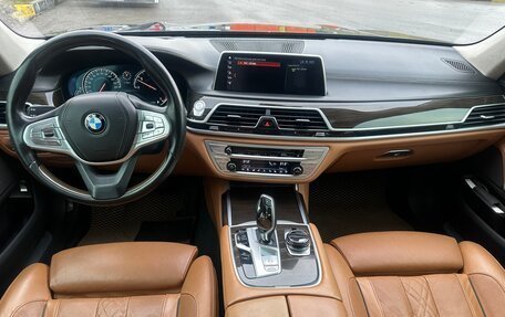 BMW 7 серия, 2016 год, 4 830 000 рублей, 20 фотография