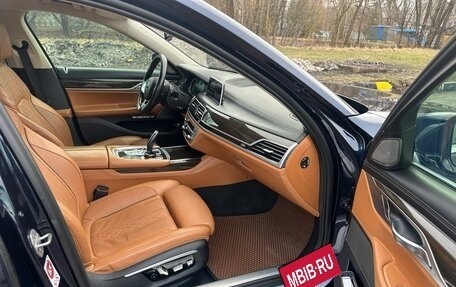 BMW 7 серия, 2016 год, 4 830 000 рублей, 13 фотография