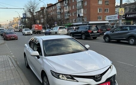 Toyota Camry, 2020 год, 2 670 000 рублей, 8 фотография