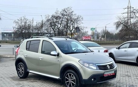 Renault Sandero I, 2012 год, 849 900 рублей, 1 фотография