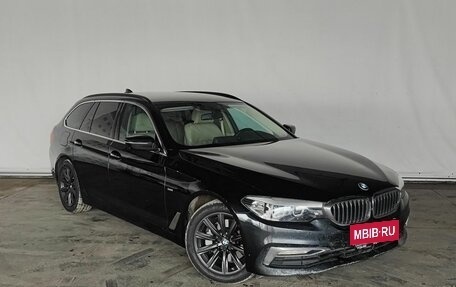 BMW 5 серия, 2017 год, 3 190 000 рублей, 3 фотография