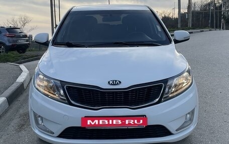 KIA Rio III рестайлинг, 2013 год, 1 150 000 рублей, 2 фотография