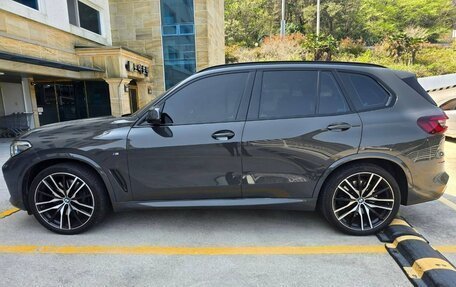 BMW X5, 2022 год, 7 700 000 рублей, 2 фотография