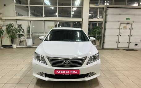 Toyota Camry, 2012 год, 1 390 000 рублей, 3 фотография