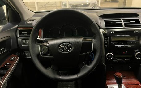 Toyota Camry, 2012 год, 1 390 000 рублей, 7 фотография