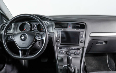 Volkswagen Golf VII, 2013 год, 2 052 750 рублей, 12 фотография