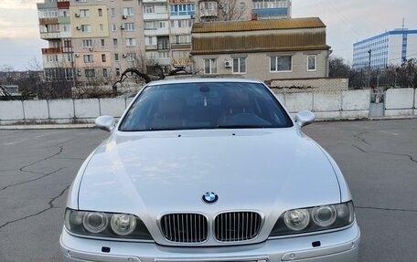 BMW 5 серия, 2002 год, 1 330 000 рублей, 1 фотография