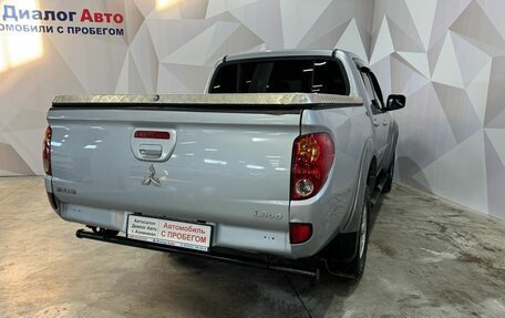 Mitsubishi L200 IV рестайлинг, 2014 год, 1 745 000 рублей, 4 фотография