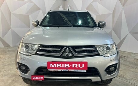 Mitsubishi L200 IV рестайлинг, 2014 год, 1 745 000 рублей, 2 фотография