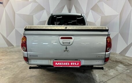 Mitsubishi L200 IV рестайлинг, 2014 год, 1 745 000 рублей, 5 фотография