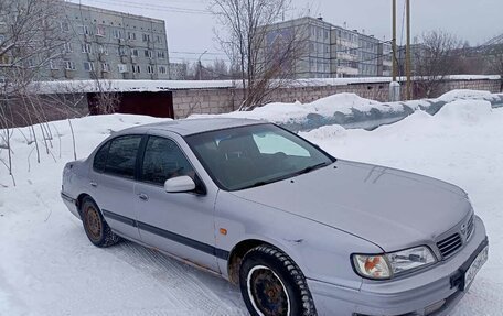 Nissan Maxima IV, 1996 год, 350 000 рублей, 2 фотография