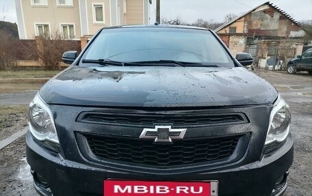 Chevrolet Cobalt II, 2013 год, 600 000 рублей, 2 фотография