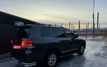 Toyota Land Cruiser 200, 2016 год, 5 999 999 рублей, 4 фотография