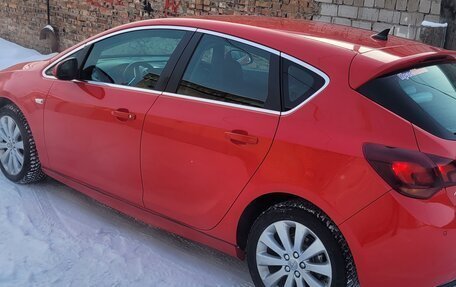 Opel Astra J, 2010 год, 730 000 рублей, 21 фотография