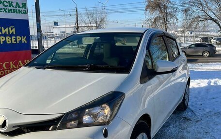 Toyota Vitz, 2015 год, 888 000 рублей, 5 фотография