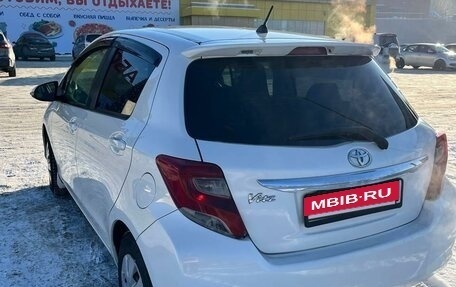 Toyota Vitz, 2015 год, 888 000 рублей, 7 фотография