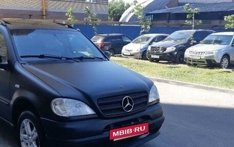 Mercedes-Benz M-Класс, 1998 год, 650 000 рублей, 2 фотография