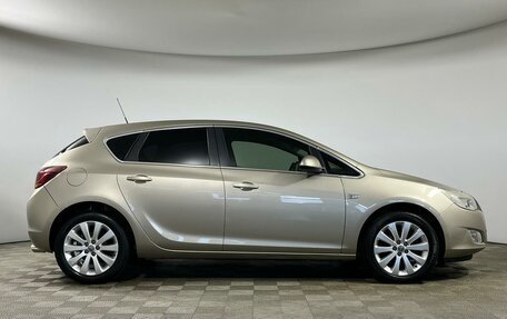 Opel Astra J, 2011 год, 849 000 рублей, 4 фотография