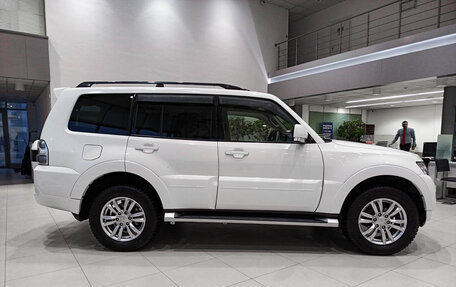 Mitsubishi Pajero IV, 2014 год, 2 775 000 рублей, 8 фотография