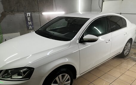 Volkswagen Passat B7, 2012 год, 1 170 000 рублей, 9 фотография