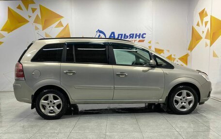 Opel Zafira B, 2007 год, 600 000 рублей, 2 фотография