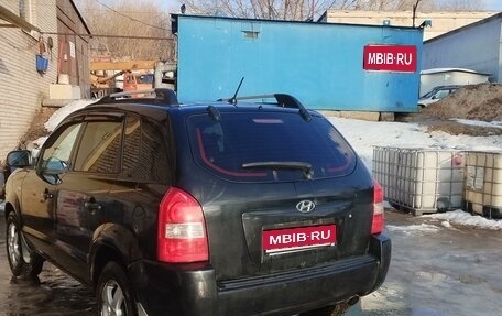 Hyundai Tucson III, 2008 год, 750 000 рублей, 1 фотография