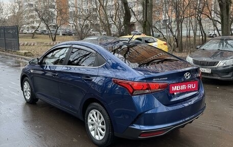 Hyundai Solaris II рестайлинг, 2021 год, 1 730 000 рублей, 3 фотография