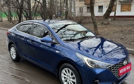 Hyundai Solaris II рестайлинг, 2021 год, 1 730 000 рублей, 7 фотография