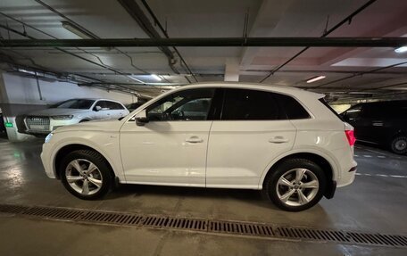 Audi Q5, 2019 год, 4 700 000 рублей, 2 фотография