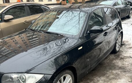 BMW 1 серия, 2008 год, 1 200 000 рублей, 2 фотография