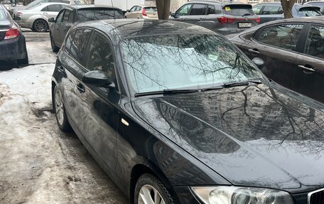 BMW 1 серия, 2008 год, 1 200 000 рублей, 3 фотография